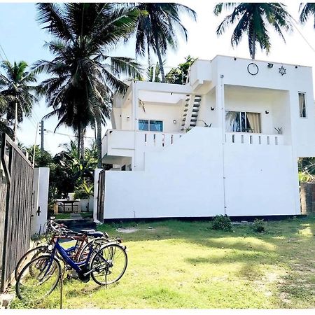 Ayona Beach Villa Katuneriya المظهر الخارجي الصورة