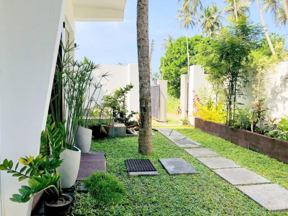 Ayona Beach Villa Katuneriya المظهر الخارجي الصورة